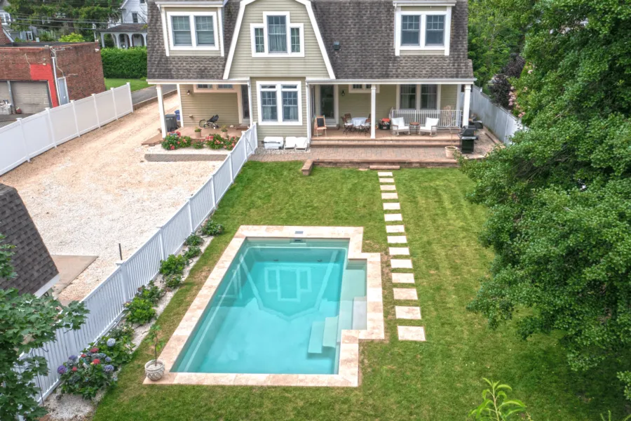 Inground pool - Puravida Custom Pools