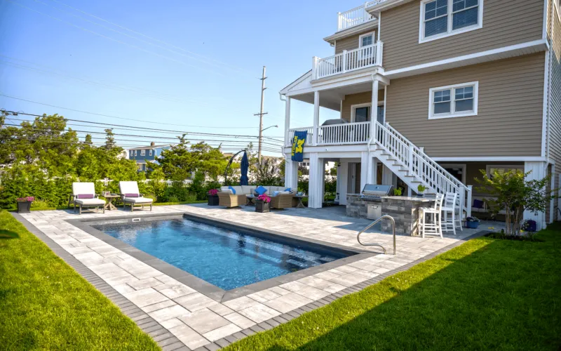 Inground pool - Puravida Custom Pools