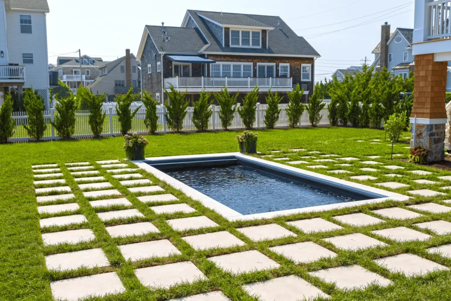 Inground pool - Puravida Custom Pools