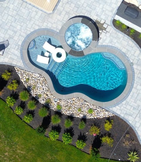 Puravida Custom Pools