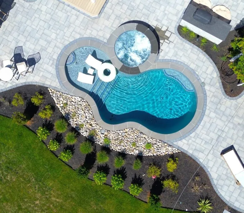 Gunite pool - Puravida Custom Pools