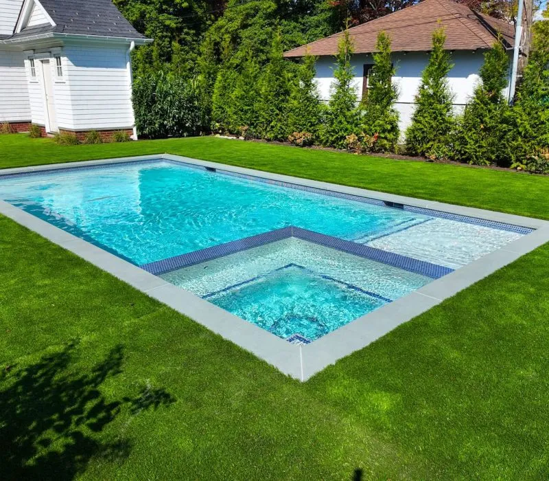 Gunite pool - Puravida Custom Pools