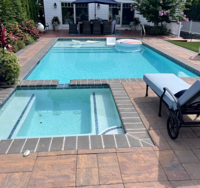 Puravida Custom Pools