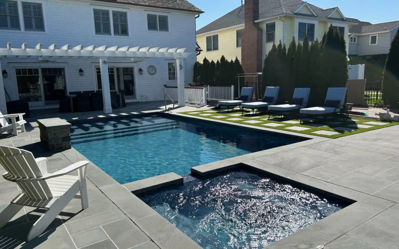 Inground pool - Puravida Custom Pools