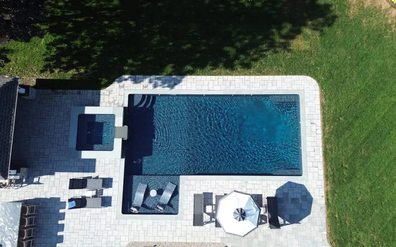 Geometric pool - Puravida Custom Pools