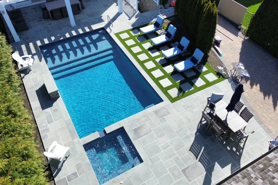 Inground pool - Puravida Custom Pools