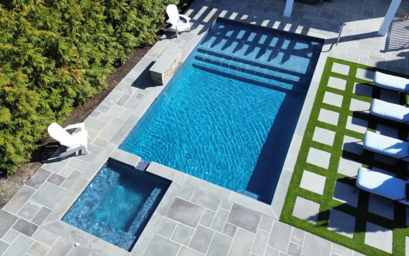 Inground pool - Puravida Custom Pools