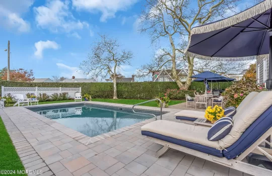 Top 8 Things a Bad Pool Company Won’t Tell You