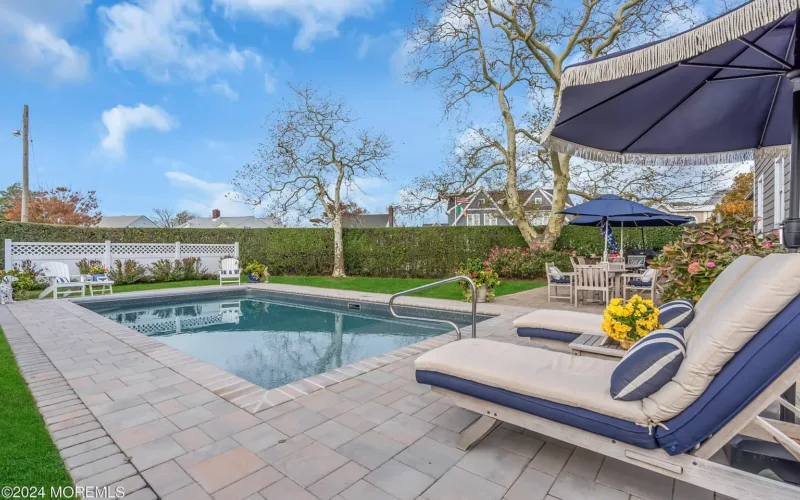 Inground pool - Puravida Custom Pools