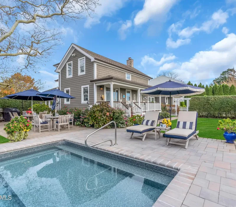 Inground pool - Puravida Custom Pools