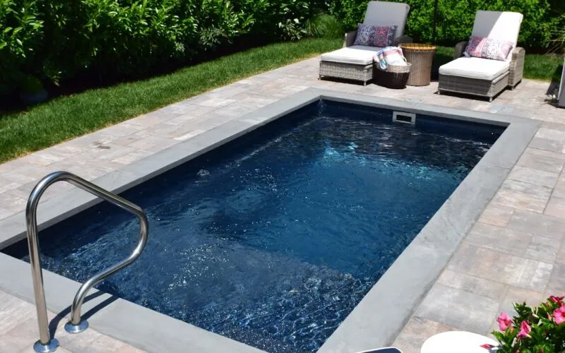 Cocktail pool - Puravida Custom Pools