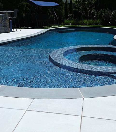Puravida Custom Pools